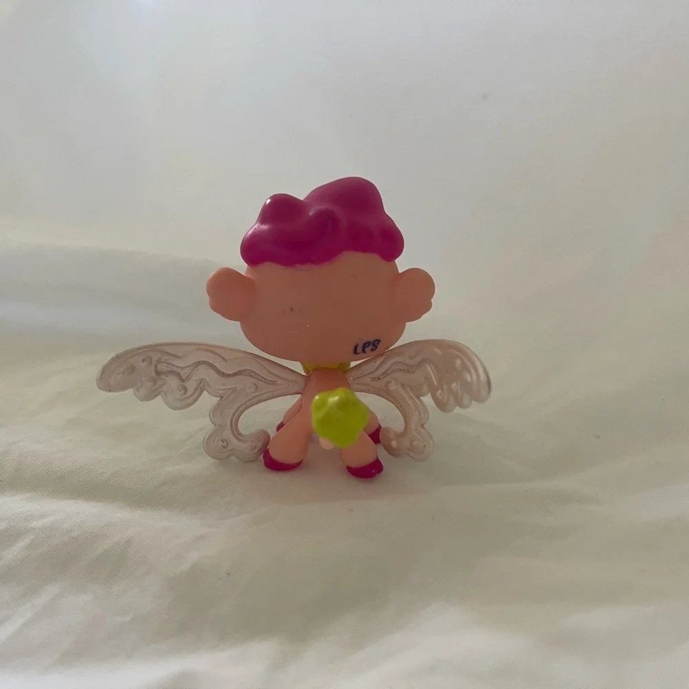 Littlest Pet Shop FAIRY #2706 - Authentic